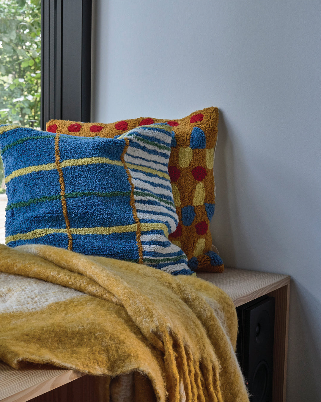 CUSHION STYLES - 45X45CM - BROWN/RED/BLUE/YELLOW