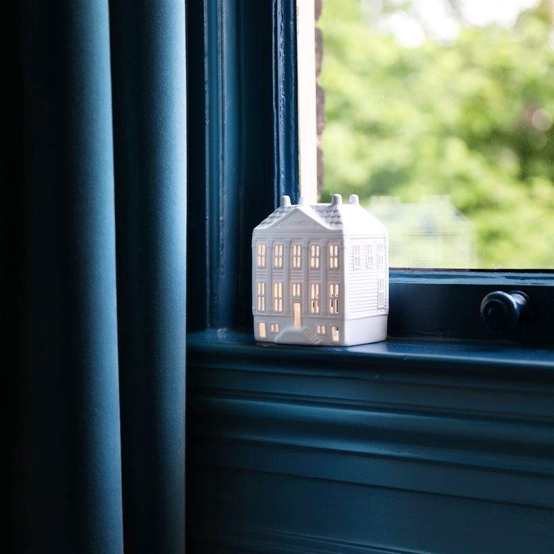 TEALIGHT CANDLE HOLDER STAIRS