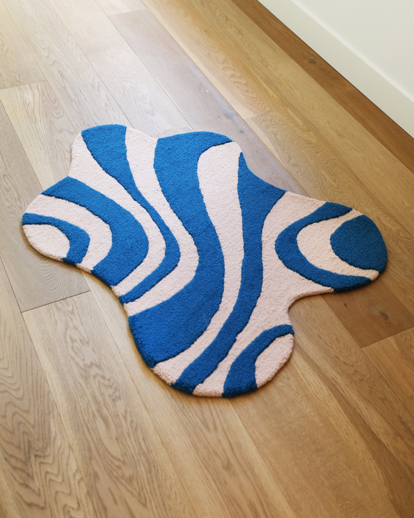 Carpet Liquid - Dark Blue/Pink