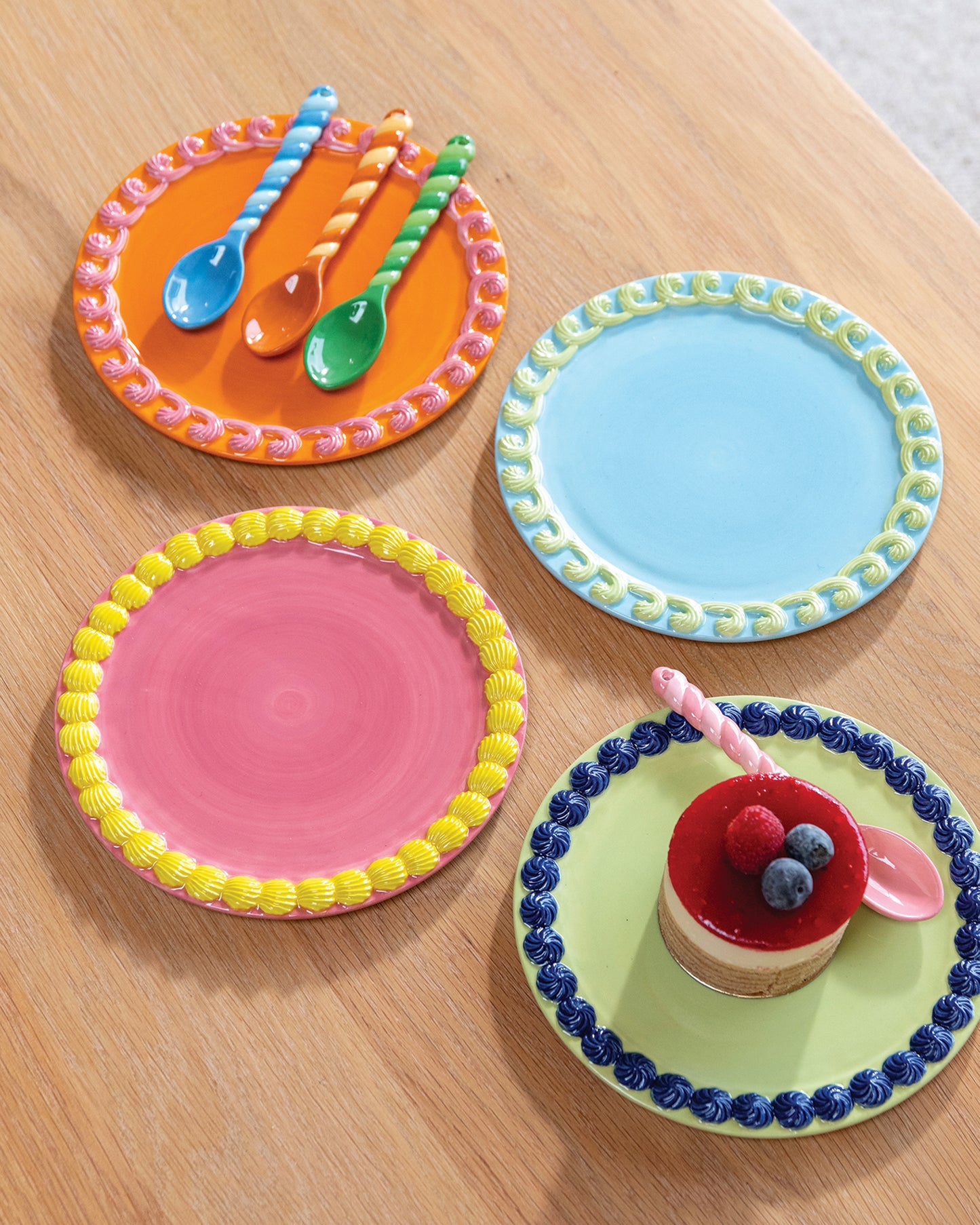 Dessert Plate Whip - Blue/Yellow