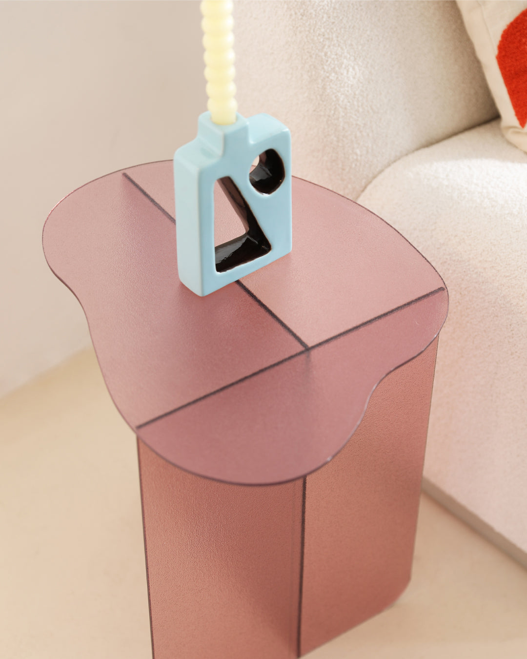 SIDE TABLE FLOW - PINK
